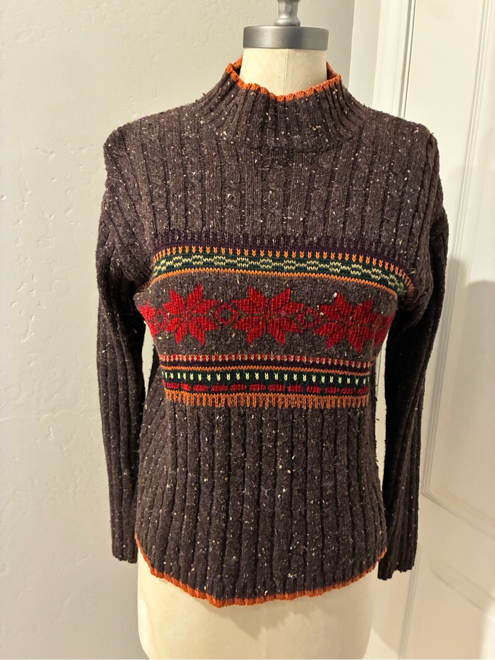 Vintage Style & Co. Petite Women’s Fair Isle Sweater Ramie/Wool blend.